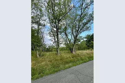 1054 Eldersville Rd, Jefferson, PA 15021 - Photo 4