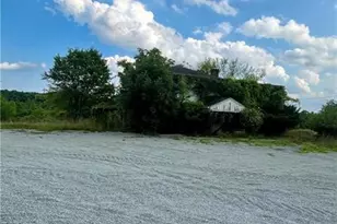 1054 Eldersville Rd, Jefferson, PA 15021 - Photo 2