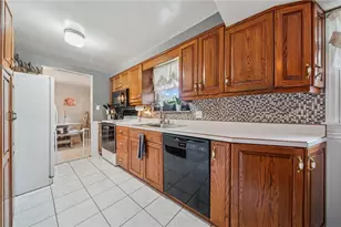 12629 Deborah Dr, North Huntingdon, PA 15642 - Photo 6