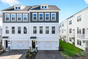 9719 Hopkins St, Pittsburgh, PA 15090 - Photo 1