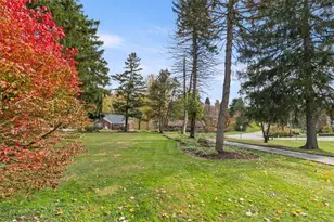 201 Dorseyville Rd, Pittsburgh, PA 15215 - Photo 38