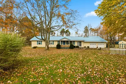 134 Evergreen Dr, Somerset Township, PA 15501 - Photo 1