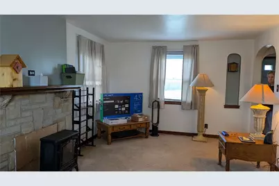 603 Hays Street, Liberty Boro, PA 15133 - Photo 8