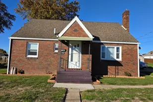 745 Castle St, New Castle, PA 16101 - Photo 1