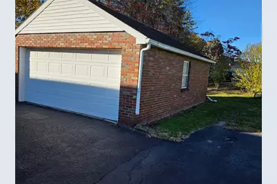 745 Castle Street, New Castle, PA 16101 - Photo 22