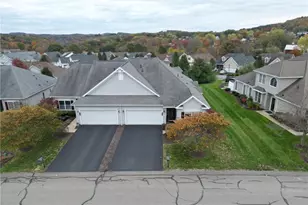 553 Pioneer Ln, Economy, PA 15042 - Photo 28