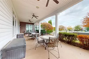 553 Pioneer Ln, Economy, PA 15042 - Photo 40