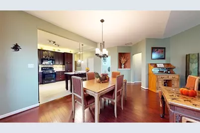 553 Pioneer Ln, Economy, PA 15042 - Photo 8