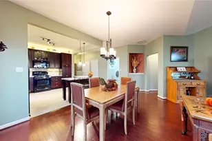 553 Pioneer Ln, Economy, PA 15042 - Photo 8