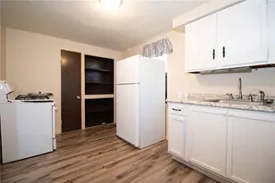 2403 Grandview Ave, McKeesport, PA 15132 - Photo 10