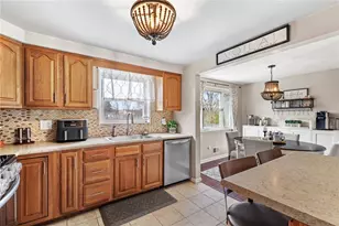 1075 Fiddleback Dr, Kennedy Township, PA 15136 - Photo 14