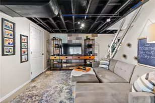 1075 Fiddleback Dr, Kennedy Township, PA 15136 - Photo 22