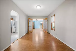 920 Watson St, Coraopolis, PA 15108 - Photo 8