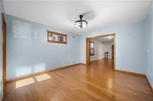 920 Watson St, Coraopolis, PA 15108 - Photo 12