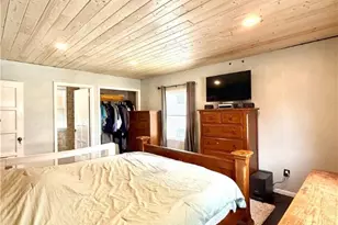 556 Highview Rd, Baldwin Twp, PA 15234 - Photo 22