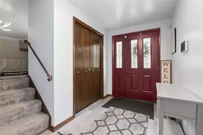 115 Willow Village Dr, Pittsburgh, PA 15239 - Photo 2