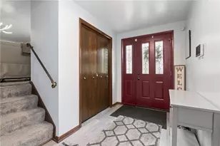 115 Willow Village Dr, Pittsburgh, PA 15239 - Photo 2