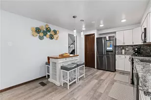 115 Willow Village Dr, Pittsburgh, PA 15239 - Photo 8