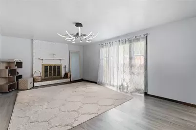 115 Willow Village Dr, Pittsburgh, PA 15239 - Photo 4