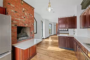 627 S Aiken Ave, Pittsburgh, PA 15232 - Photo 6