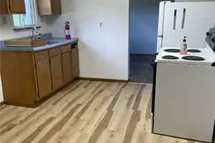 199 Broadway, Lower Burrell, PA 15068 - Photo 1