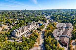 2160 Greentree Rd, Scott Township, PA 15220 - Photo 20