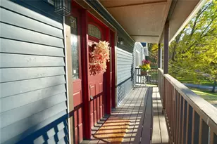 113 Murray Dr, Middlesex Township, PA 16059 - Photo 2