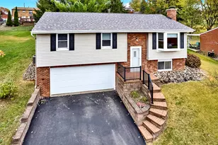 517 Arthur Pl, Hempfield Township, PA 15601 - Photo 1