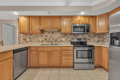 116 Windcrest Ct, Chippewa Township, PA 15010 - Photo 2