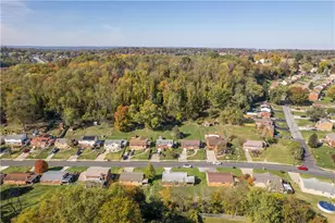 3527 Valley Dr, Bethel Park, PA 15234 - Photo 32