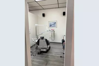 2884 E E Hardies Rd, Hampton, PA 15044 - Photo 6