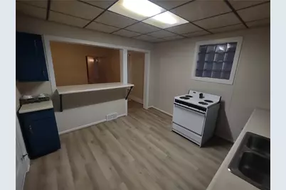 722 Crescent Ave, Ellwood City, PA 16117 - Photo 6