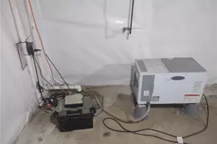 722 Crescent Ave, Ellwood City, PA 16117 - Photo 16