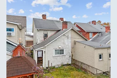 15 Orchard Street, McKees Rocks, PA 15136 - Photo 2