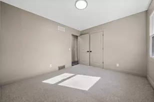 1130 Blue Sky Dr, Neshannock Township, PA 16105 - Photo 16