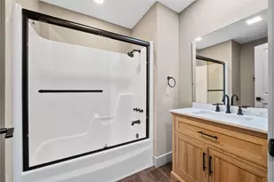 1130 Blue Sky Dr, Neshannock Township, PA 16105 - Photo 18