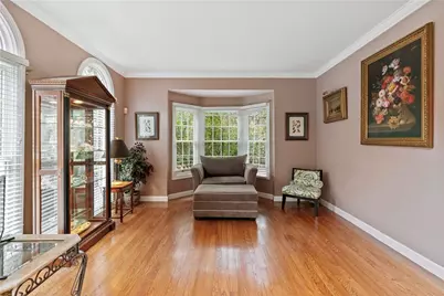 1800 Scarlett Drive, Pittsburgh, PA 15241 - Photo 4