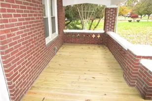 2019 Parkdale Ave, Hermitage, PA 16148 - Photo 4