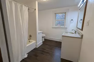 2019 Parkdale Ave, Hermitage, PA 16148 - Photo 12