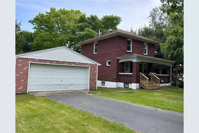 2019 Parkdale Ave., Hermitage, PA 16148 - Photo 1