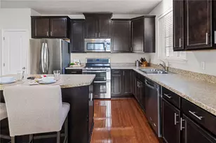 230 Eagle Dr, Cranberry Township, PA 16066 - Photo 8