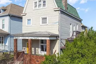 206 7th St, Oakmont, PA 15139 - Photo 2