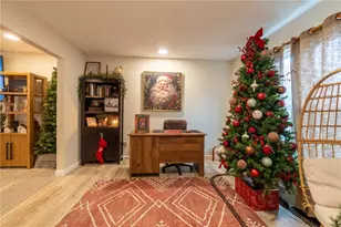 431 Sherwood Dr, Brighton Township, PA 15009 - Photo 8