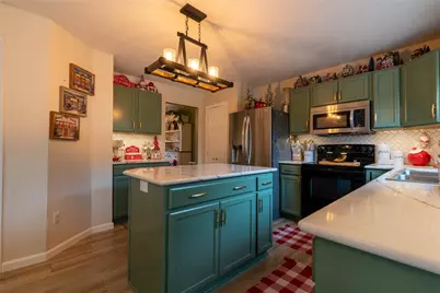 431 Sherwood Dr, Brighton Township, PA 15009 - Photo 4