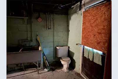 926 N Ashland, New Castle, PA 16102 - Photo 40