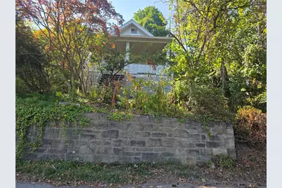 424 Cline St, Wilkins Township, PA 15112 - Photo 1