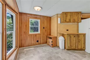 320 Pheasant Dr, Connoquenessing Township, PA 16033 - Photo 14