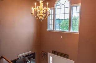 136 Stratford Dr, Buffalo Township, PA 16055 - Photo 8