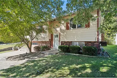 1239 9th Ave, Harrison Township, PA 15065 - Photo 1