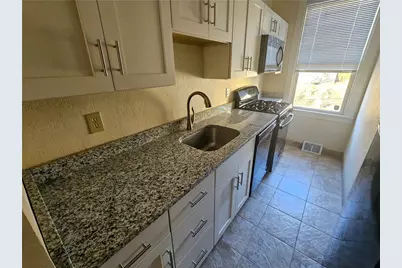 201 Amabell St, Pittsburgh, PA 15211 - Photo 24